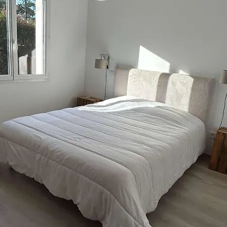 Maison Moderne Et Spacieuse - 6 Pers. - Fr-1-881-22